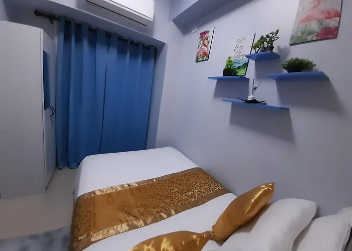Foursphere Staycation *