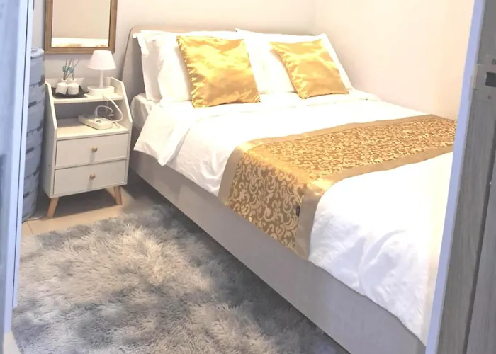 Foursphere Staycation * Manila