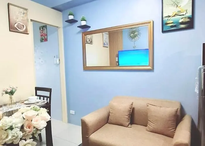 Foursphere Staycation *