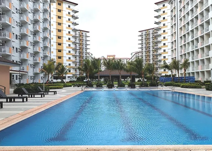 Foursphere Staycation